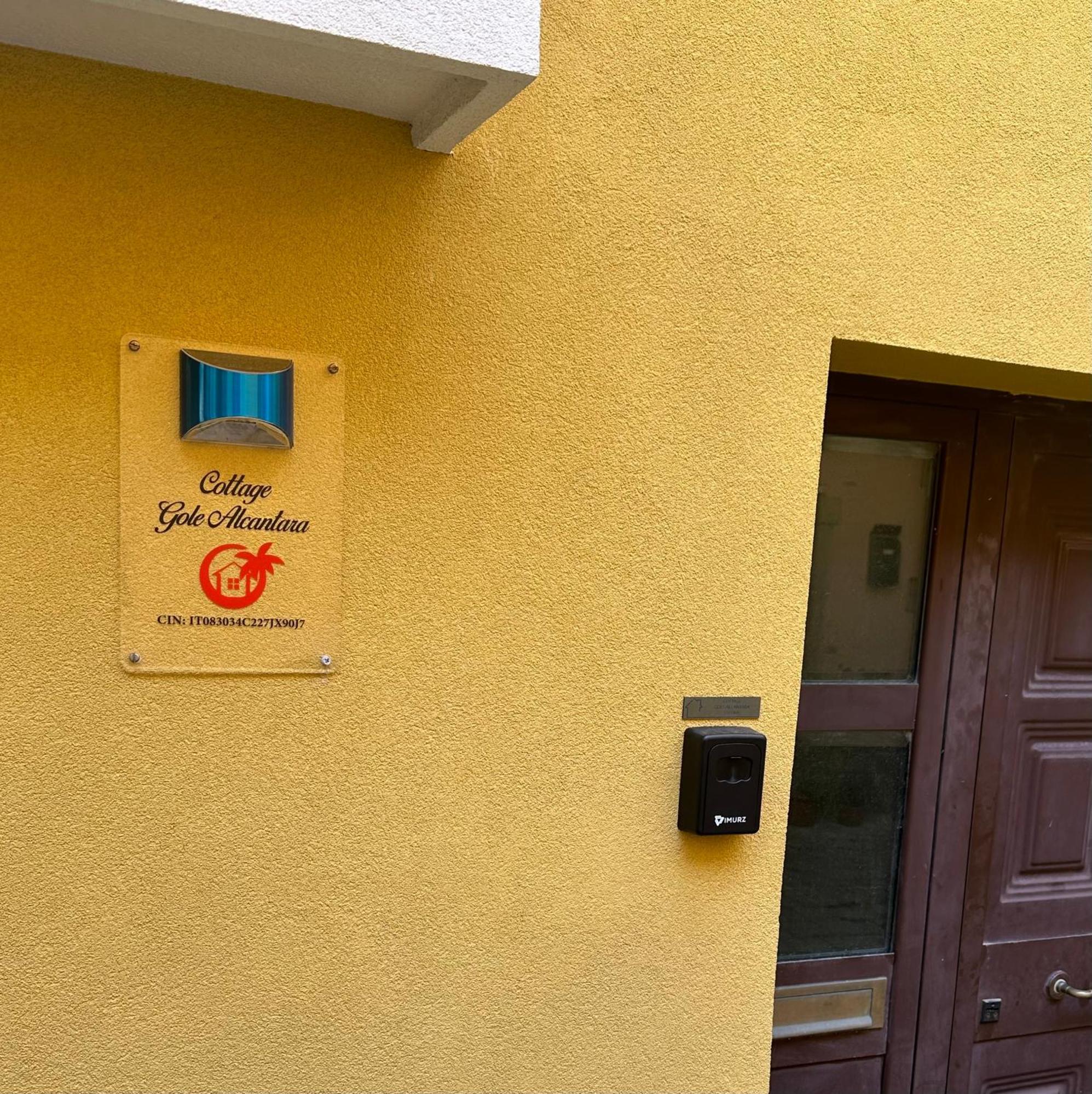 Cottage Gole Alcantara Pafumi Graniti Экстерьер фото